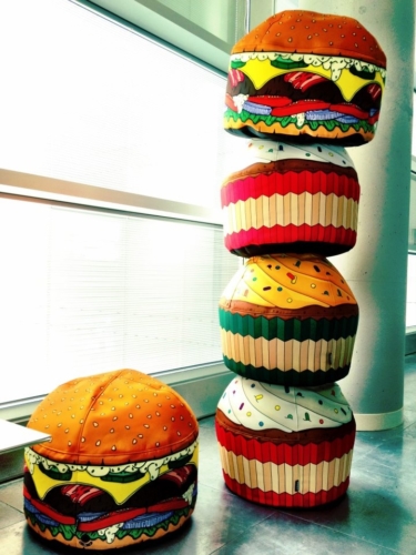 Muffini- ja burgerikujulised toolid